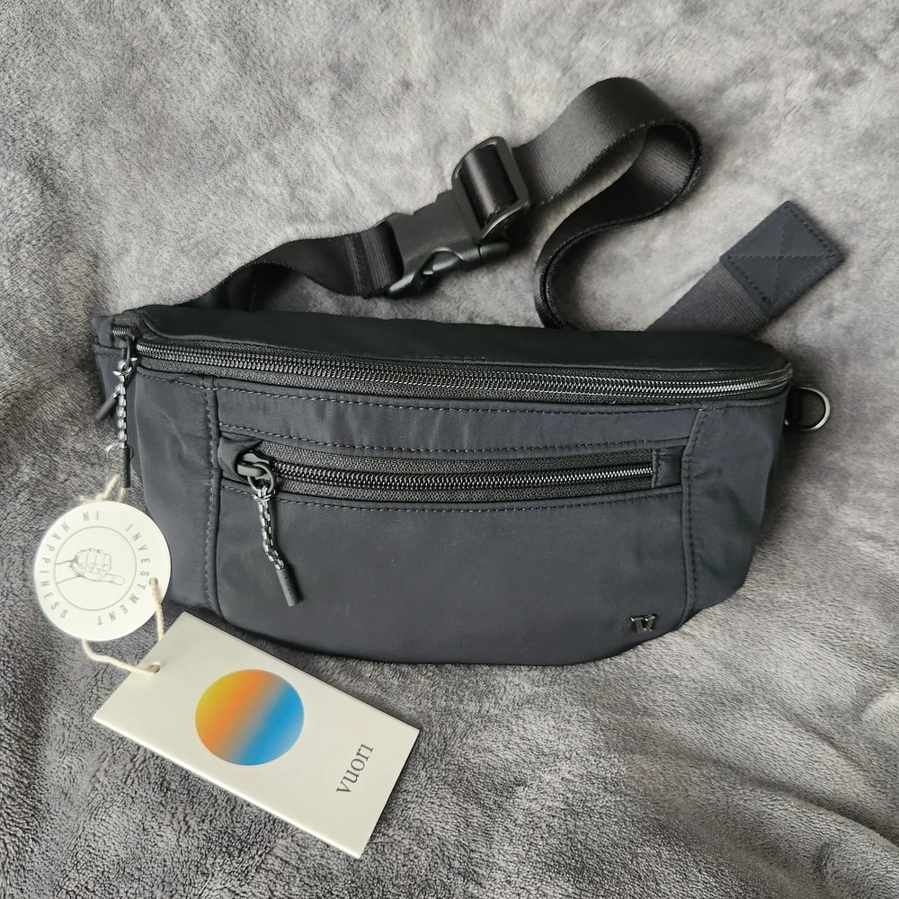 Vuori Sling 2.0 Black Belt Bag, Fanny Pack - Picture 2 of 7